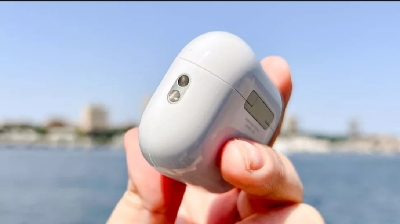 Picture of Airpods Pro 2nd Generation Premium Quality ANC Dubai version A Grade - White