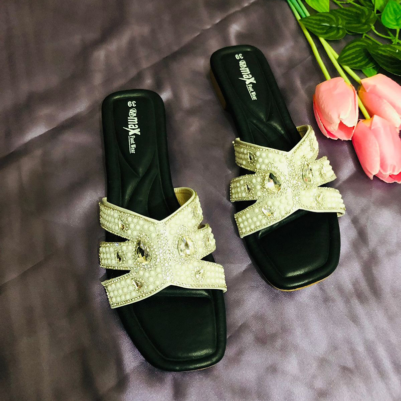 Picture of Stone Design Gorgeous Look Ladies Slipper