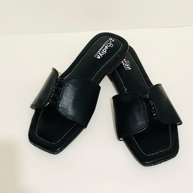 Picture of Fashionable New Design slim flat sandal for girls and ladies | Button Shoes