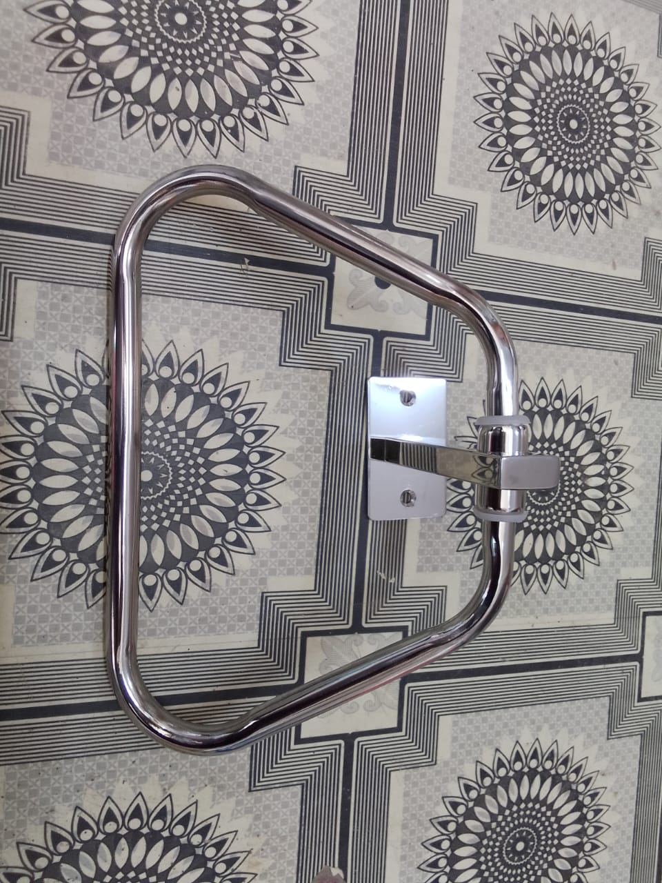 Picture of Square wall mounted towel ring (Silver)