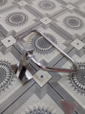 Picture of Square wall mounted towel ring (Silver)