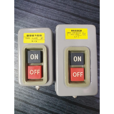 Picture of push button BS230B 110/220/380V Push Button Switch 7.5 kw On/Off Start Stop Switch 3 Phase Self Lock Mechanical Equipment Switches - Grey