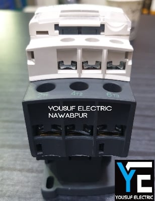 Picture of Magnetic contactor switch schneider LC1D32 tesys AC 220V ITH 50A - White