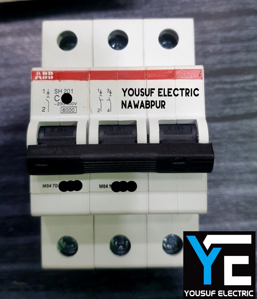 Picture of Abb Mcb 63 Ampere Tp High Grade China Miniature Circuit Breaker three Pole three Phase - Power Bank Circuit - White