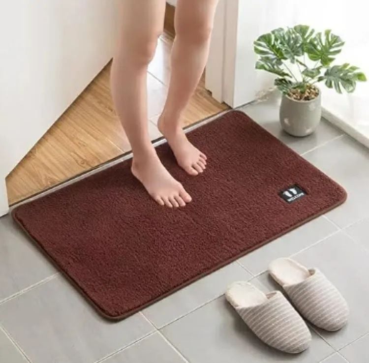 Picture of Soft Fur Carpet Fluffy Rugs door mat (Random Color ) - Multicolor