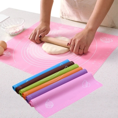 Picture of Silicone Mat with Measurements For Baking Mat, Dough Pad with Scales Sugar craft, Fondant - Multicolor