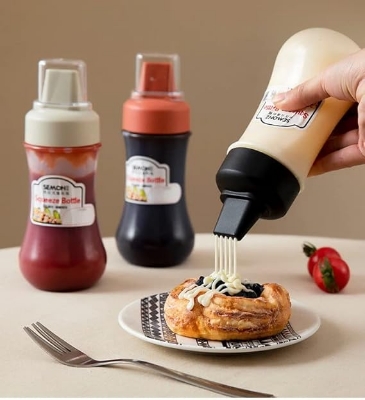 Picture of Sauce Dispenser Bottle, Multipurpose Kitchen Tools | Portable Sauce Bottle with Lid Five Holes | 280ml Squeeze Bottle - Multicolor