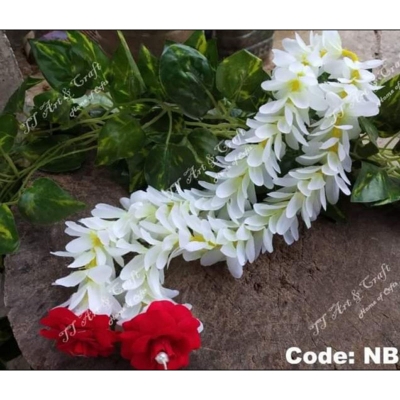 Picture of Artificial Flower gajra for girls and womens - Multicolor