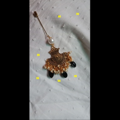 Picture of Hijab pin  Niqabi Lovers Hijab pin
