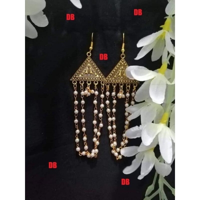 Picture of Antiques jewellery earrings