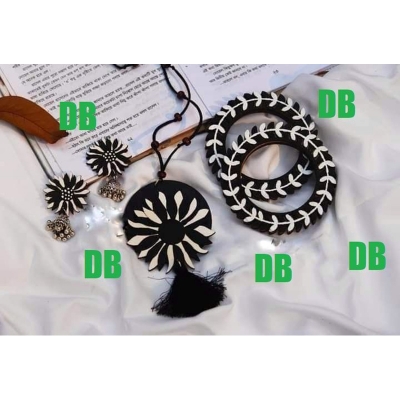 Picture of Beautiful  Antic jwellery sets  for women - Multicolor