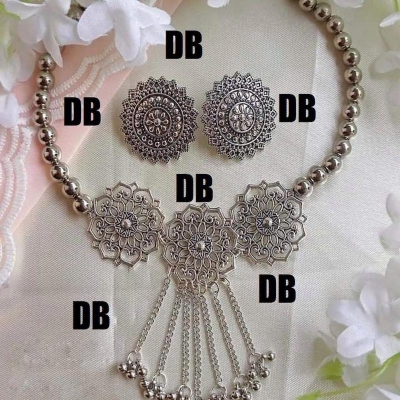 Picture of Beautiful  Antic jwellery sets  for women - Multicolor