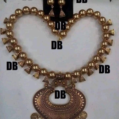 Picture of Beautiful  Antic jwellery sets  for women - Multicolor