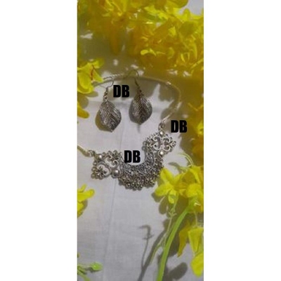 Picture of Beautiful  Antic jwellery sets  for women - Multicolor
