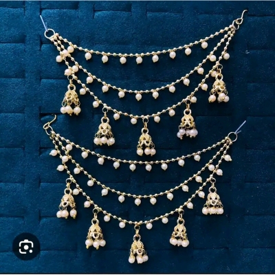 Picture of Gorgeous party wear antique golden necklace and earring set for girls and woman. - Gold