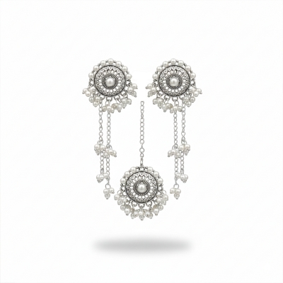 Picture of Gorgeous party wear antique silver necklace and earring set for girls and woman. - Gold