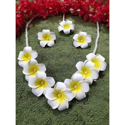 Picture of Artificial Flower Gorgeous Bridal Set 4 Piece set - Multicolor