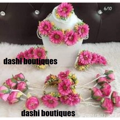 Picture of Beautiful  Antic jwellery sets  for women