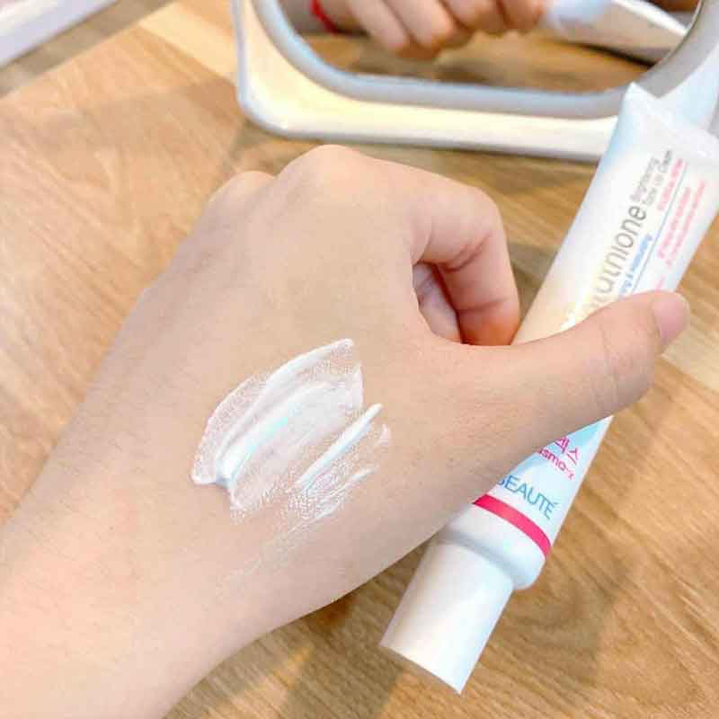 Picture of Beaute Glutathione Brightening Tone Up Cream - 45ml