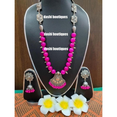 Picture of Beautiful  Antic jwellery sets  for women