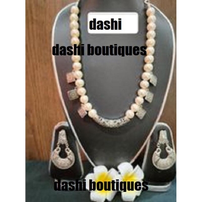 Picture of Beautiful  Antic jwellery sets  for women