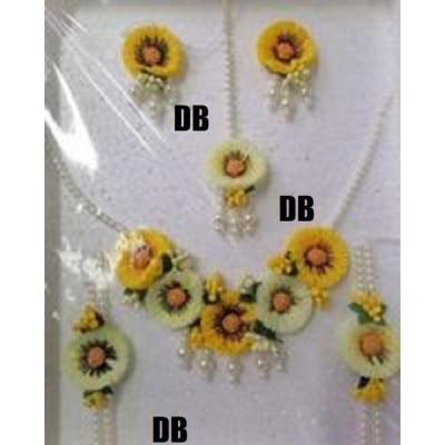 Picture of Artificial Flower Gorgeous Bridal Set 4 Piece set