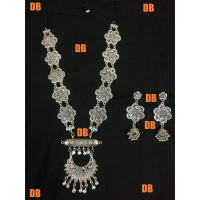 Picture of Beautiful  Antic jwellery sets  for women