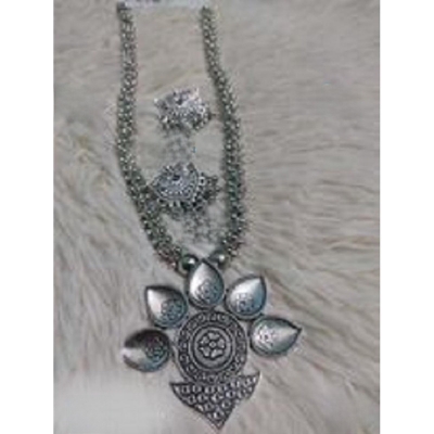 Picture of Beautiful  Antic jwellery sets  for women