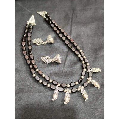 Picture of Beautiful  Antic jwellery sets  for women