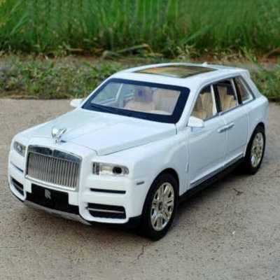 Picture of 1 PC 1:32 Rolls Royce Cullinan Diecast Alloy Car Hybrid Super Premium Model Vehicle Metal Toy Pull back Sound Light(Multicolor)