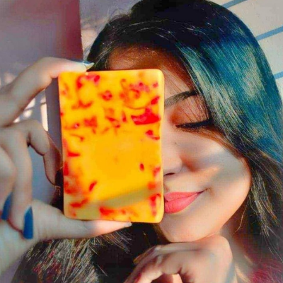 Picture of Handmade Milkyshine Goat Milk Safran Soap Bar