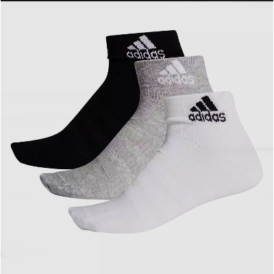 Picture of 3 Pairs Men’s Merino Wool Ankle Socks – All Season Comfort & Durability Multicolor