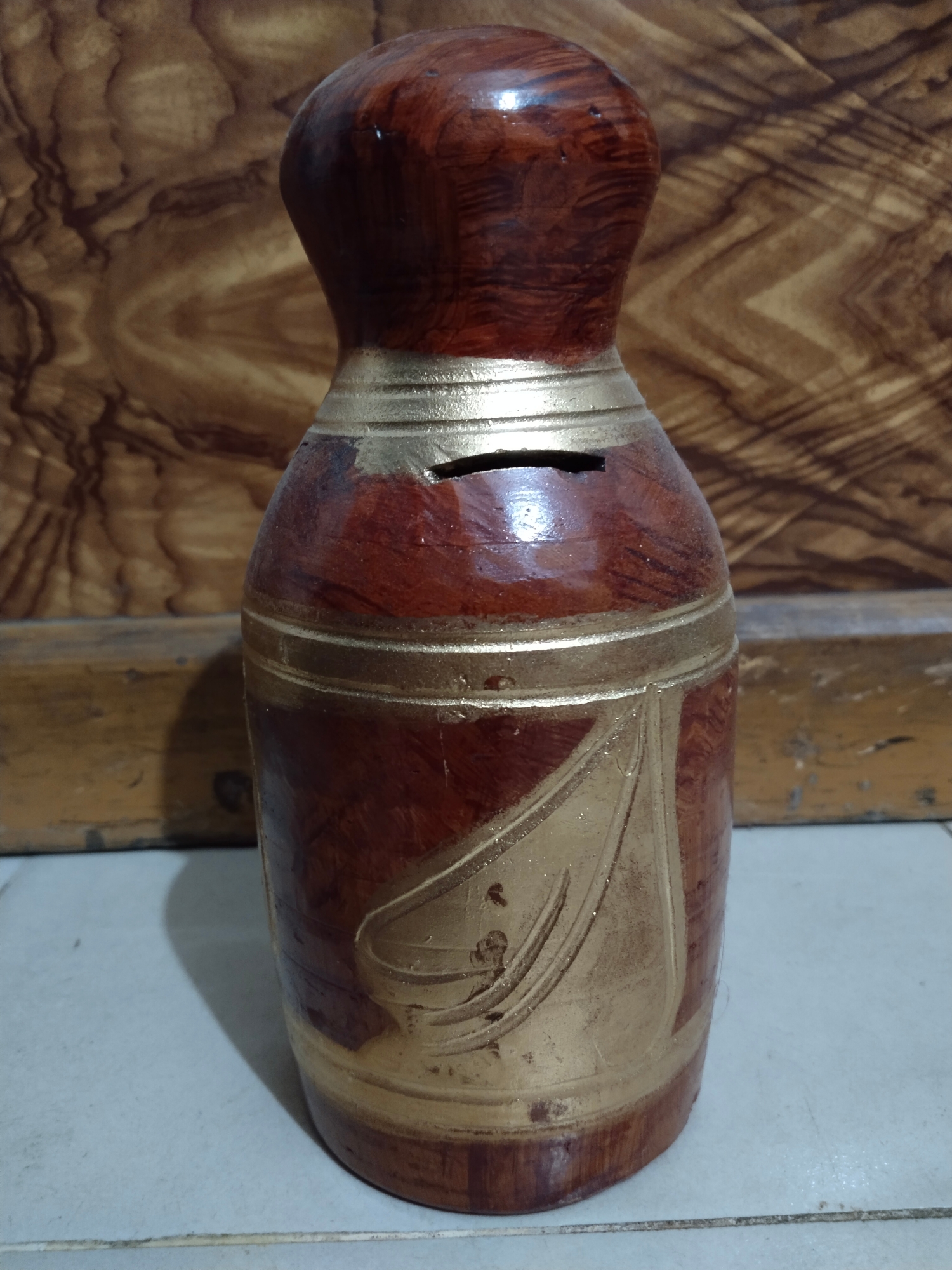 Picture of Clay Bank_Matir_Small_bank_Clay bank _Medium New style_ 8 inche_ Bank-1pcs