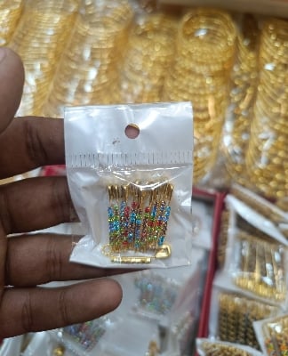 Picture of Stone safety pin-12pc/Premium quality Stone Hijab Safety pin Saree pin one Side of Safety pin - 12 Pieces