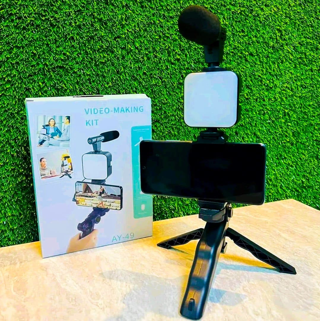 Picture of AY-49 Video Vlogger Kits Microphone LED Fill Light Mini Tripod With Remote For Phone Vlog Video Recording Condenser ()