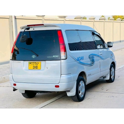 Picture of Car toyota noha body sticker