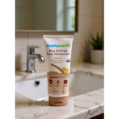 Picture of Mamaearth Rice Oil-Free Face Moisturizer for Oily Skin, With Rice Water & Niacinamide for Glass Skin-80 g