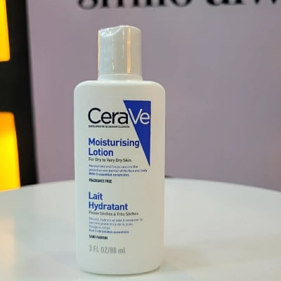 Picture of CeraVe Moisturising Lotion For Dry to Very Dry Skin (88ml)