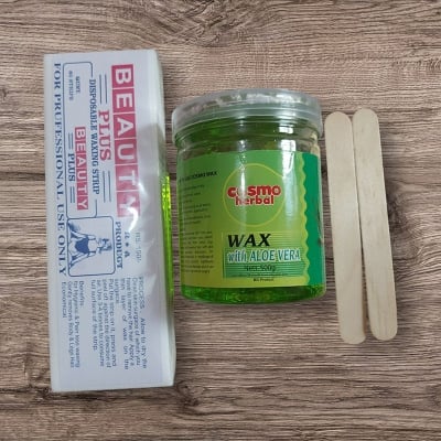 Picture of Cosmo Herbal Wax Aloe Vera with 80 piece strips and 2 piece Appliacator