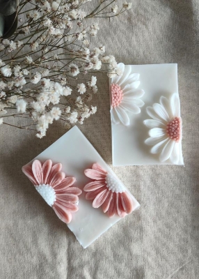 Picture of Handmade Luxury Soap – Delicate Sculpted Petals & Botanical Beauty, 120gm