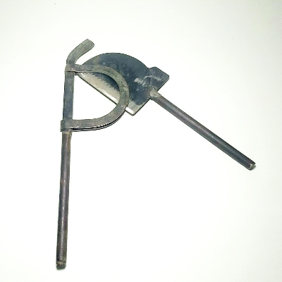 Picture of Nut Cutter 1 PIECE kitchen tools shupari cutter jati shorta