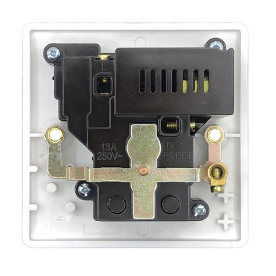 Picture of ZAK 3 Pin 2 USB socket with switch (Business series)