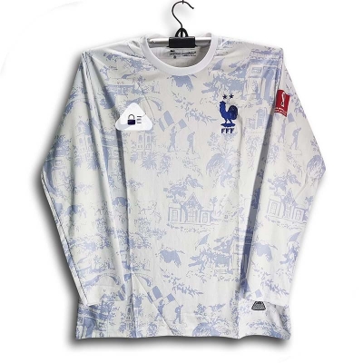 Picture of France Full Sleeve Thai Premium Football Jersey For Men - Long Sleeve T Shirt - France Football Jersey