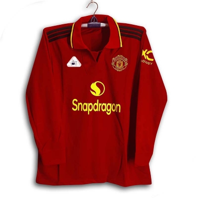 Picture of Man-U Full Sleeve Polo Thai Premium Football Jersey For Men - long Sleeve - Man-U Jersey 2025-2026