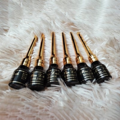 Picture of Miss Look Eyeliner