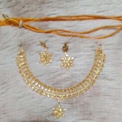 Picture of Understated -Choice and Remark -Traditional Gold Plated Choker Necklaces- Avant-garde Preferble - Low Hassle and Maintanance