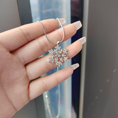 Picture of Elegant Jewelry Set for Women, Full Micro-studded Diamonds, Pendant Necklace, Small Earrings, Snowflake, Simple Jewel