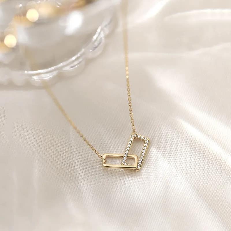 Picture of Athleisure - Avant Grade - Superb Quality - New Fashion Heart to Heart Charm Choker Necklaces for Women - Trend and Needful