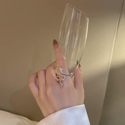 Picture of New Adjustable Snake Shape Finger Ring for Girls Simple Stylish - Rings for Women