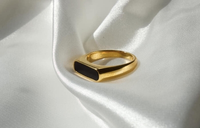 Picture of Stainless Steel Black Natural Stone Women Finger Ring